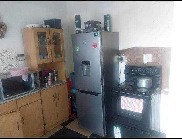 2 BEDROOM HOUSE FOR SALE IN NALEDI